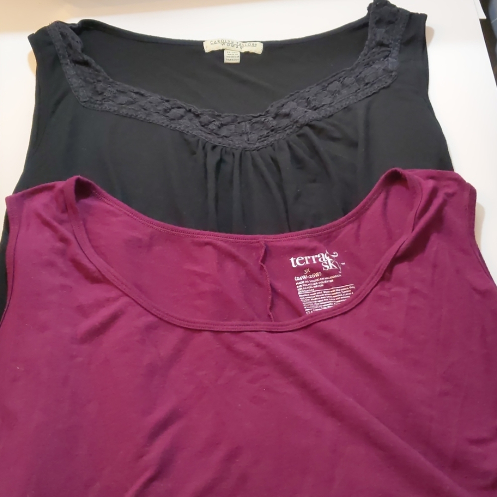 2 Sleeveless Tops size 3X 24/26 Black Burgundy